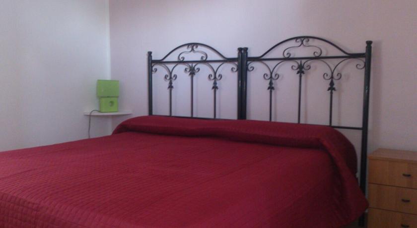 Allu Ruvezzu Bed & Breakfast Torre Mozza Room photo