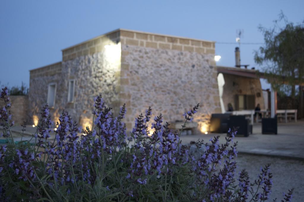 Allu Ruvezzu Bed & Breakfast Torre Mozza Exterior photo